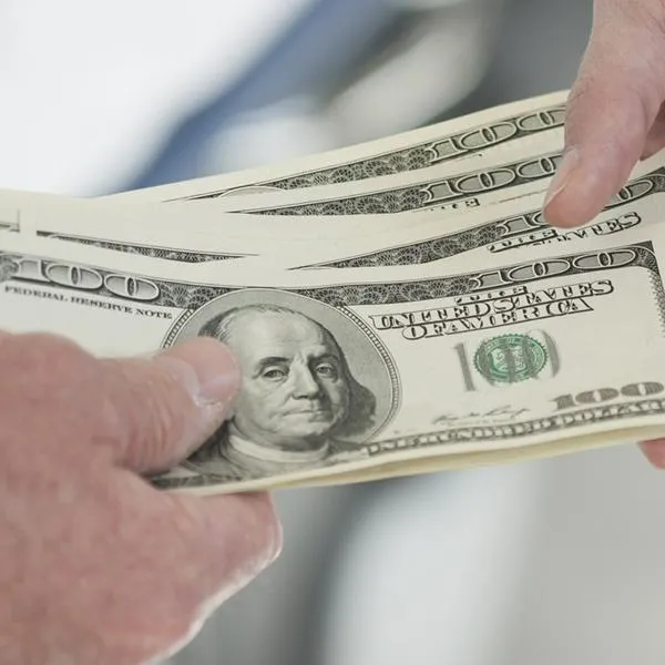 Dólar hoy se disparó en Colombia y volvió a romper la barrera de los $ 3.700