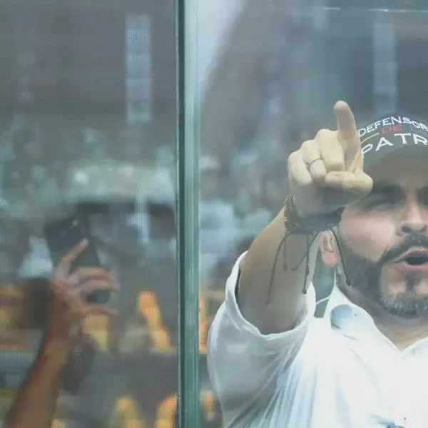 Seguridad, vías, salud, agro y turismo, de la Espriella habló en el Quindío