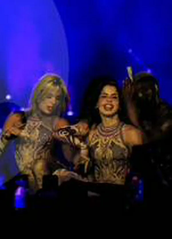 Nominan a Shakira al Salón de la Fama del Rock, junto a leyendas como Iron Maiden, Oasis y Joy Division