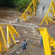 Colapso de puente en Boyacá entre Moniquirá y San José de Pare: obreros heridos