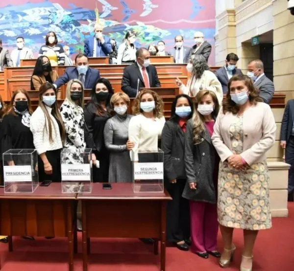 En el Eje Cafetero crece la presencia femenina en la disputa por curules desde el Quindío