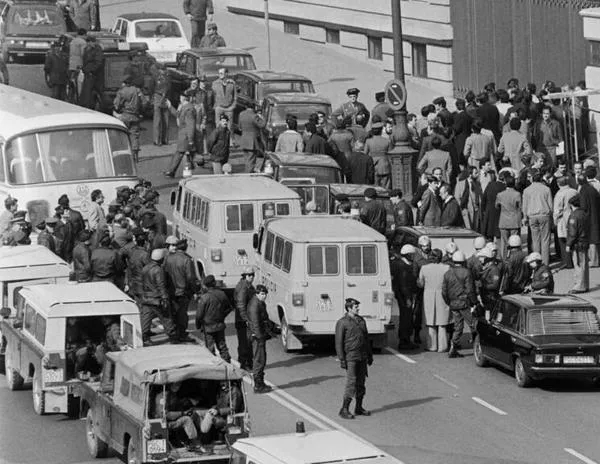 España desclasifica documentos del golpe de Estado de 1981