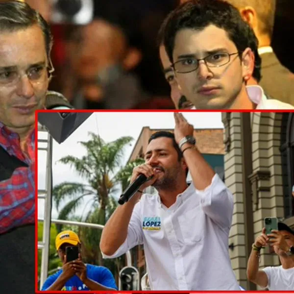 Álvaro Uribe, junto a sus hijos 