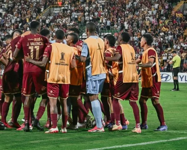 Deportes Tolima sufre y entre el drama de los penaltis avanza a la tercera fase de la Copa Libertadores