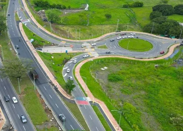 Inauguran intersección Galicia en Pereira con el visto bueno de la comunidad: “esta obra nos salva la vida”