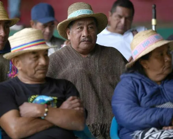 La campaña electoral en Colombia avanza entre amenazas y restricciones armadas