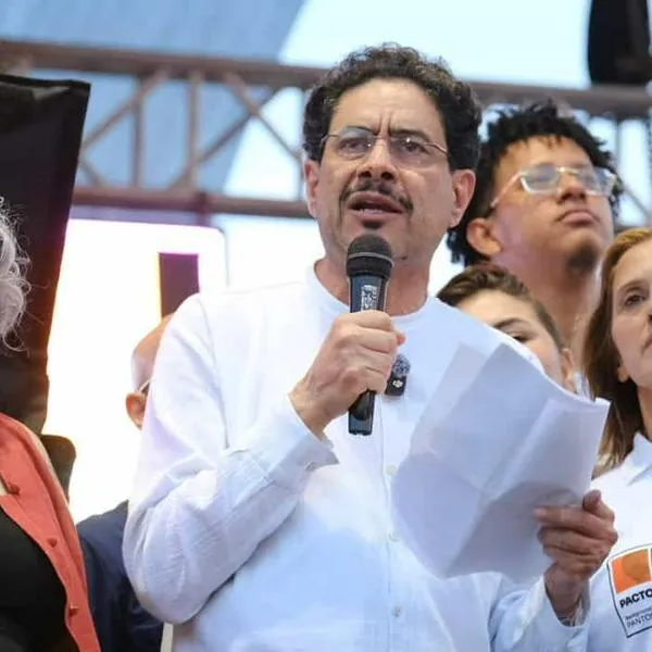 Iván Cepeda en elecciones admite reto con empresarios si es presidente.