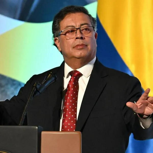 Gobierno de Gustavo Petro pagó 4 millones de dólares para grabar la película del almirante José Prudencio Padilla en plena crisis fiscal.