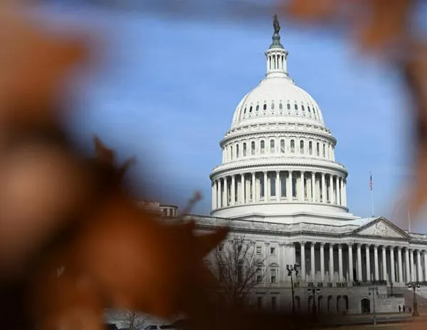 "Una guerra elegida": Senado de EE. UU. vota sobre los poderes de Trump en el conflcito contra Irán