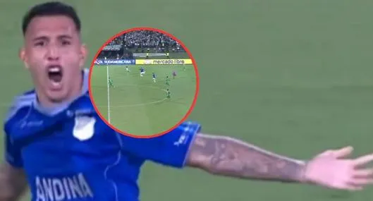 Rodrigo Contreras celebrando su gol con Millonarios vs. Nacional, en Copa Sudamericana