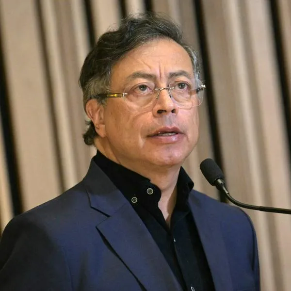 Gustavo Petro aparece en película del almirante Padilla junto a Cuba Gooding Jr.