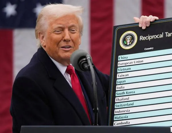 Una veintena de estados de EE. UU. impugnan los nuevos aranceles globales del 10% impuestos por Trump