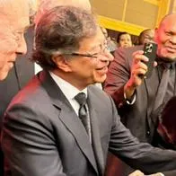 Así fue la foto de Gustavo Petro con Barack Obama, en el funeral de Jesse Jackson