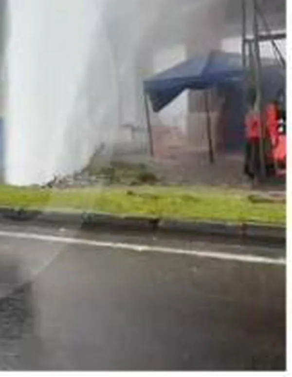 Se rompió tubo primario de acueducto en Medellín: EPM atiende la novedad