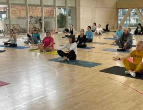 Explora el movimiento y la conexión interior en el taller gratuito Danza en espiral en el CEFE Chapinero 