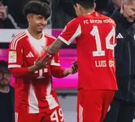 Reemplazó a Luis Díaz en último juego de Bayern Múnich, es brasileño y lo descubrieron en Tailandia