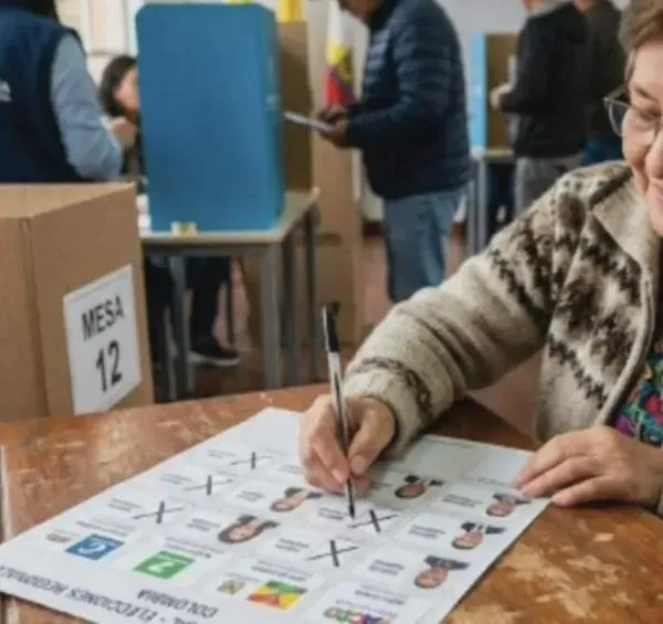 Siete candidatos buscan convertirse en el nuevo senador quindiano