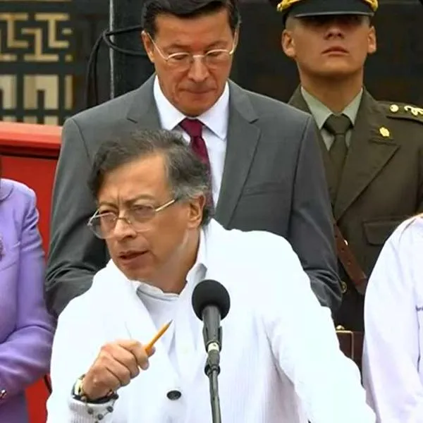Elecciones 2026 inician cruce público de Gustavo Petro y Registrador en discurso