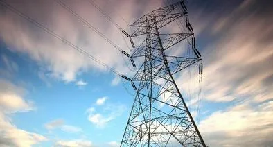 Decretazo del Gobierno sacude a la industria por suspensión de cobro de algunas tarifas de energía; hablan analistas