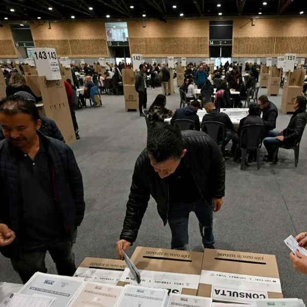 Cómo pedir el mediodía en empresas por votar en elecciones 2026 en Colombia