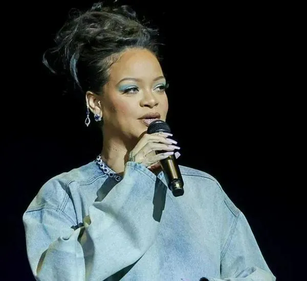 Atacaron a tiros la mansión de Rihanna mientras la cantante estaba dentro