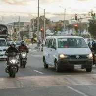 Problema que se armó en la av. Boyacá y más vías de Bogotá: conductores lo sufren a diario por los llamados "policías acostados". 