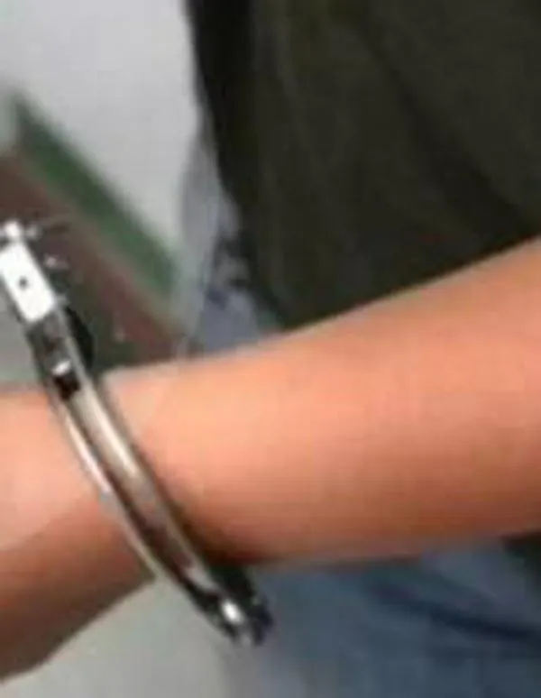 Policía evitó linchamiento de hombre que atacó con machete a adultos mayores en Medellín