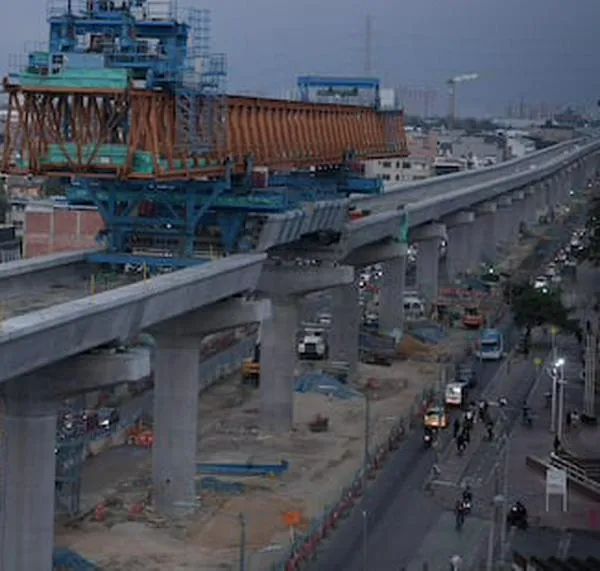 Cierres en la AV. Primero de Mayo por obras del Metro: así cambiará la movilidad en la zona