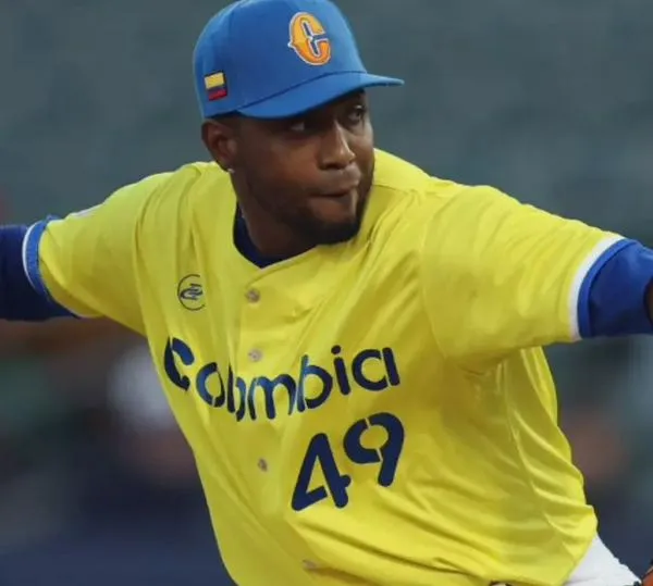 Quién es Julio Teherán, el colombiano que anunció su retiro, tras jugar el Clásico Mundial