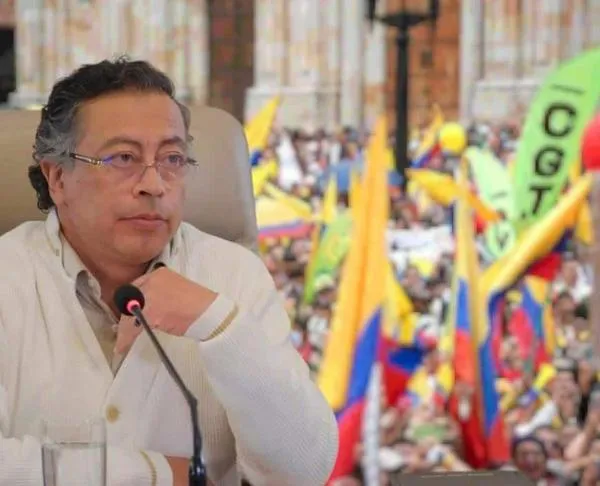 Gobierno Petro busca crear los megasindicatos en Colombia: Todos los trabajadores tendrían que pagar aportes