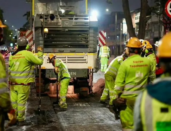 Equipo Tapahuecos supera el millón de metros cuadrados de huecos reparados en vías de Bogotá 