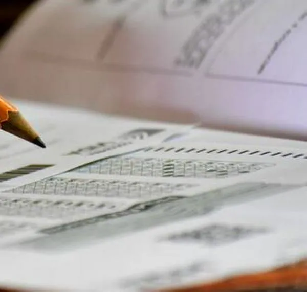 Solo 13 de cada 100 estudiantes terminan bachillerato con los conocimientos esperados