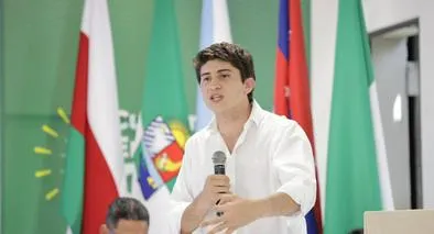 Congresista Wadith Manzur, recién electo, se entregó a las autoridades por escándalo de la UNGRD y señalado de dar conceptos favorables. 