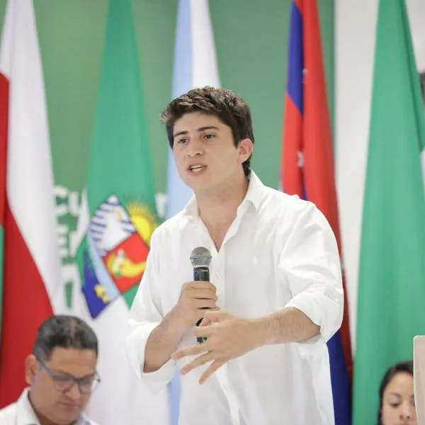 Congresista Wadith Manzur, recién electo, se entregó a las autoridades por escándalo de la UNGRD y señalado de dar conceptos favorables. 