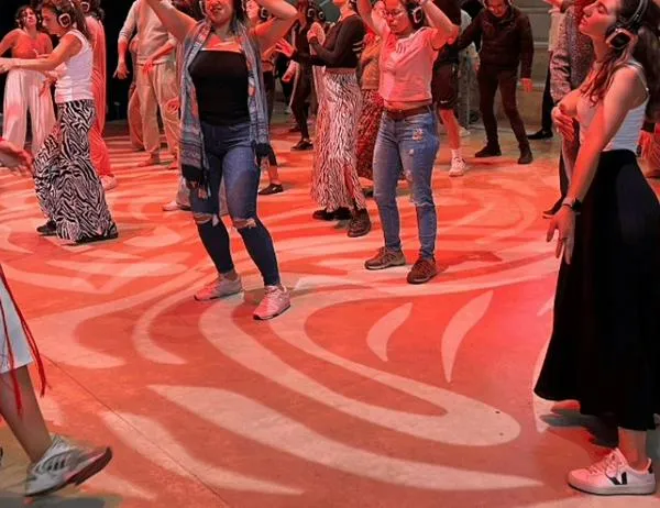 Taller gratis de rumba recreativa en CEFE Chapinero: viernes 13 de marzo de 2026 