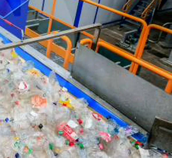 Enka cerró 2025 con ingresos por $406.475 millones impulsada por reciclaje de PET y economía circular