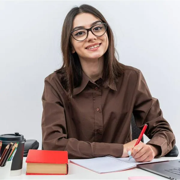 Qué becas hay para mujeres en Bogotá y Soacha: pregrados, maestrías y doctorados