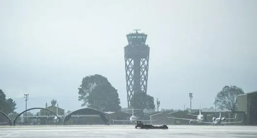 Audio controladora El Dorado helicóptero ejército sin autorización