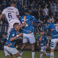 Pelea Millonarios y Chicó en partido en Tunja: jugador salió herido