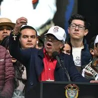 Petro defiende a Cepeda y su discurso sobre Antioquia: señaló a Uribe