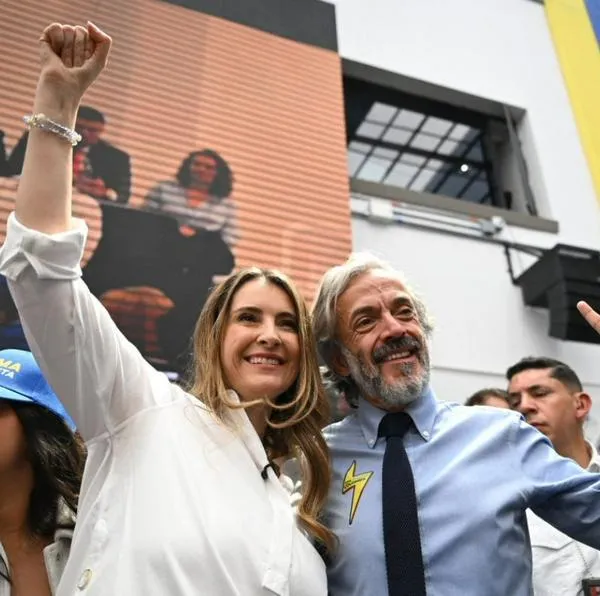 Paloma Valencia calificó de homofóbico al presidente Gustavo Petro por sus comentarios sobre Juan Daniel Oviedo. Conozca los detalles de la entrevista.