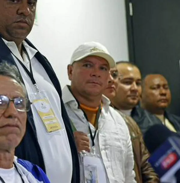 Disidencia de Mendoza declara “en pausa” la mesa de negociación con el Gobierno Petro