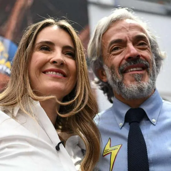 Paloma Valencia le dio sorpresa a Juan Daniel Oviedo con detalle personal, video