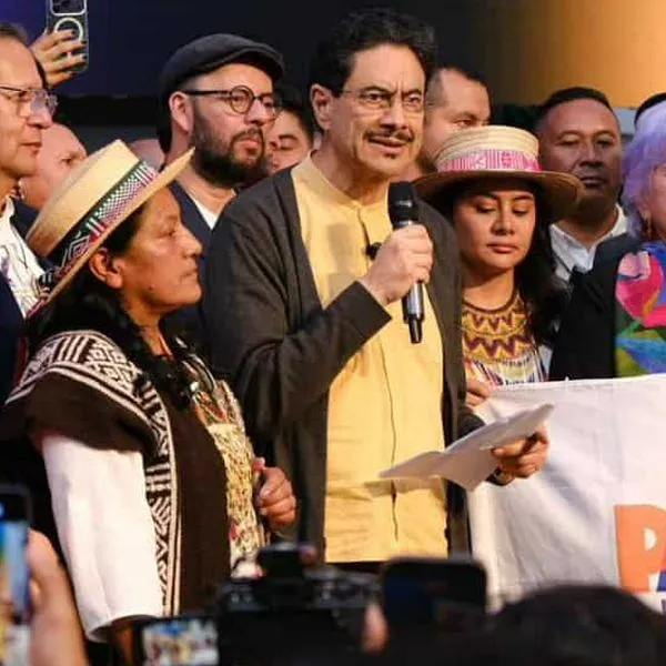 Iván Cepeda presentó su plan de economía, con cambios que deja Gustavo Petro