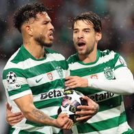 Luis Javier Suárez celebrando su gol en la victoria del Sporting Lisboa contra Bodo/Glimt en Champions League
