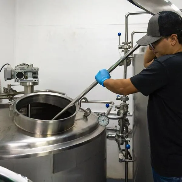 El Grupo Gloria anunció salida del mercado de lácteos en Colombia. El Ministerio de Agricultura activó plan de choque para salvar a productores de Boyacá. 