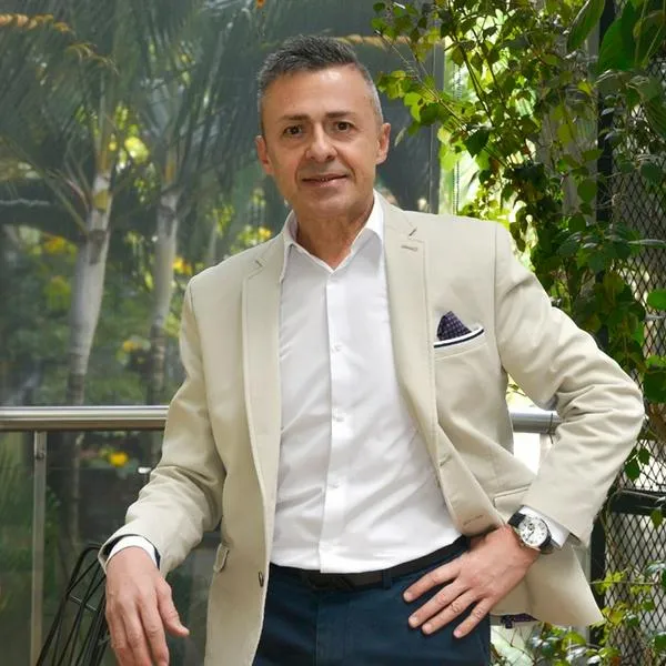 Indra Group nombra a Jaime Giraldo en Medellín para fortalecer hub tecnológico