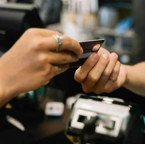 VISA Lemon Card: devolverá 4×1.000 en dólares y más beneficios