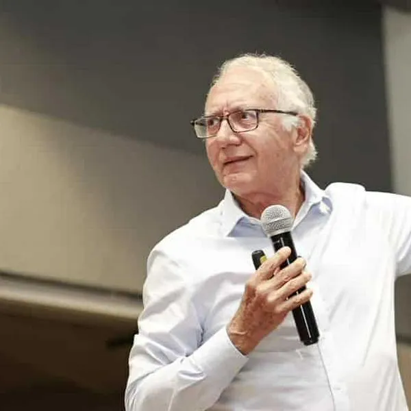 Ponen moción de censura al ministro de Salud, Guillermo Alfonso Jaramillo