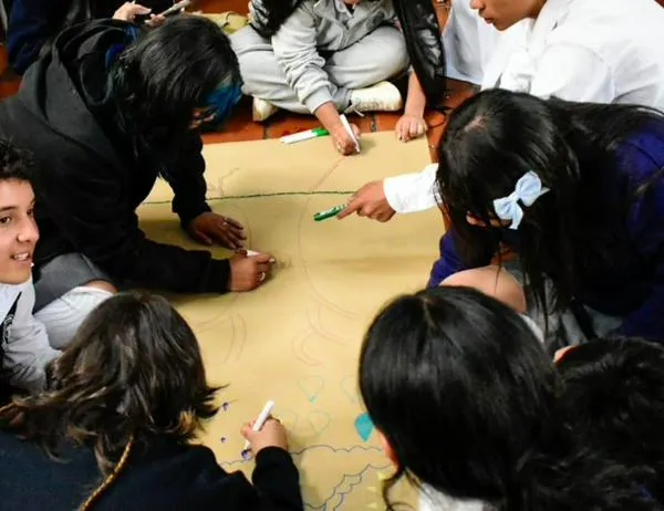 Bogotá abre cursos gratis para jóvenes desde los 14 años: marketing, gastronomía y más en La Candelaria  